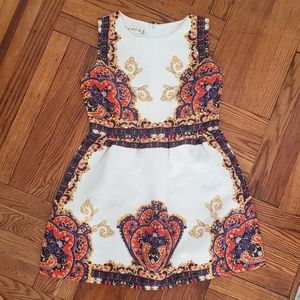 Sleeveless patterned fit and flare dress